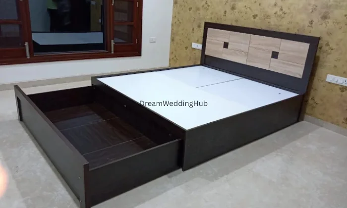 In Style Home Furnishing Store